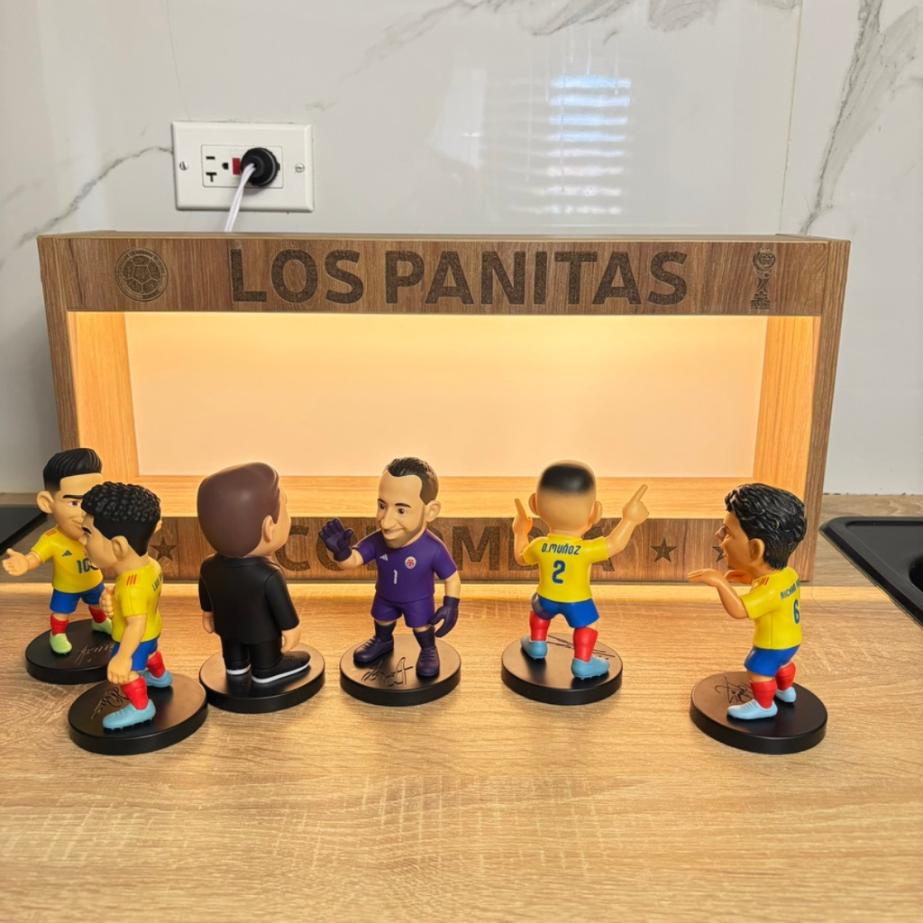 Mueble Porta Figuras LED